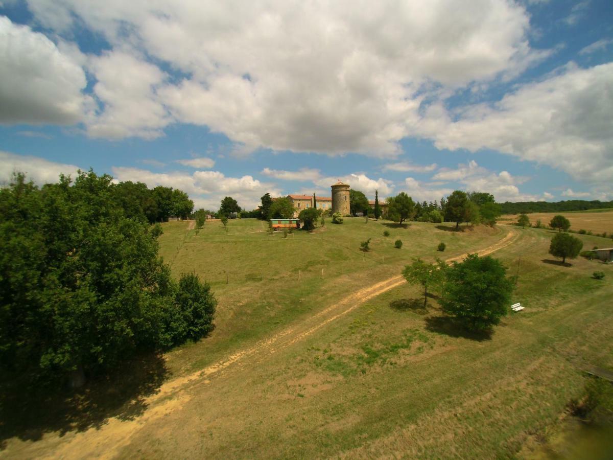 Bed and Breakfast Roulotte La Souleillade Saint-Sernin  Екстер'єр фото